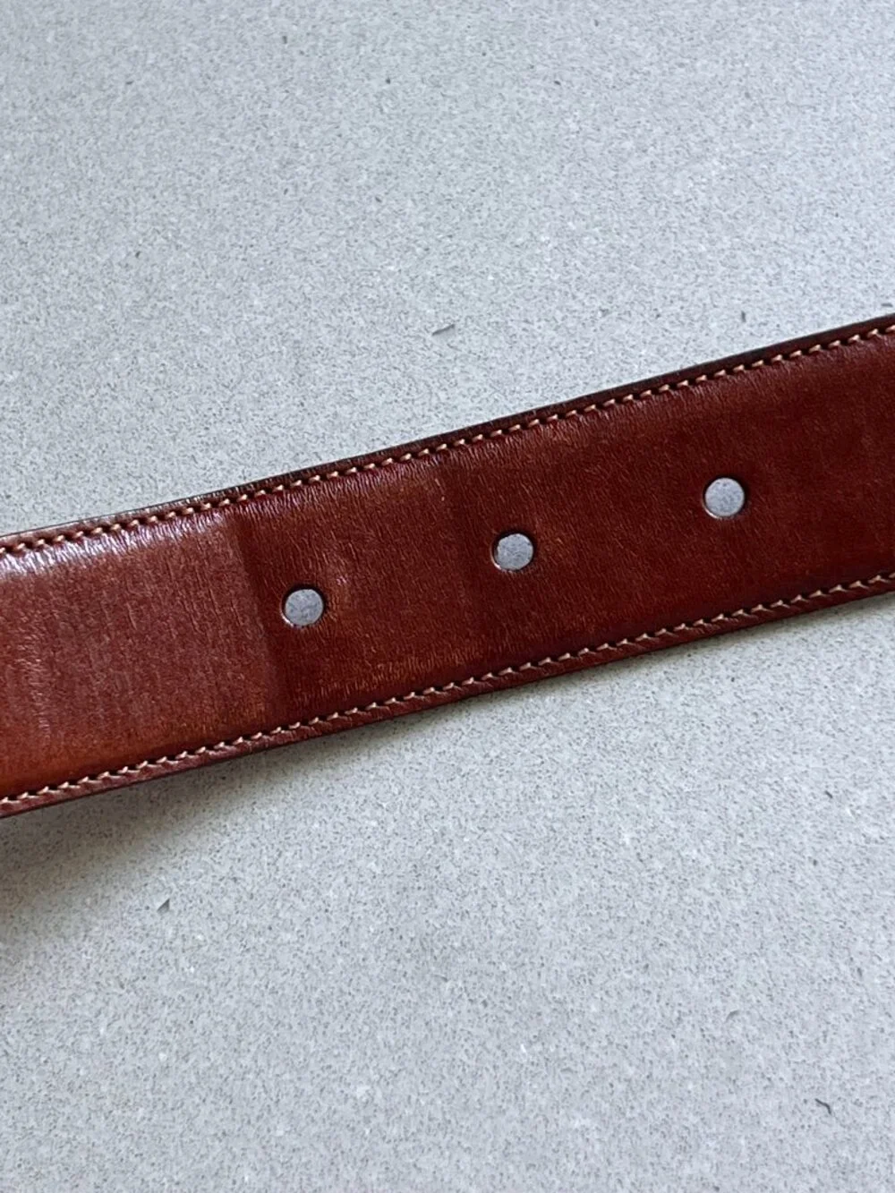 Trafalgar Easton Hand-Polished Cortina Leather Belt Brown Men's Dress Casual, 44